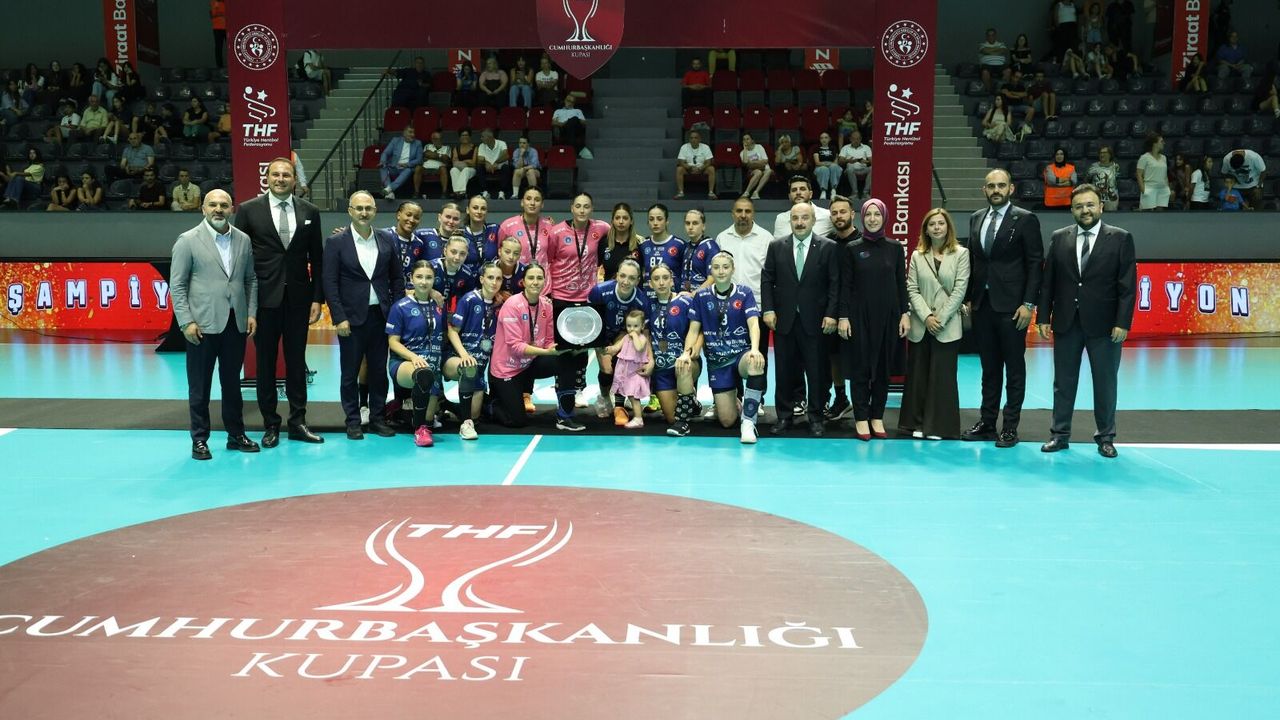 Bursa Büyükşehir Belediyespor, Cumhurbaşkanlığı Kupası'nı 34-31 kaybetti