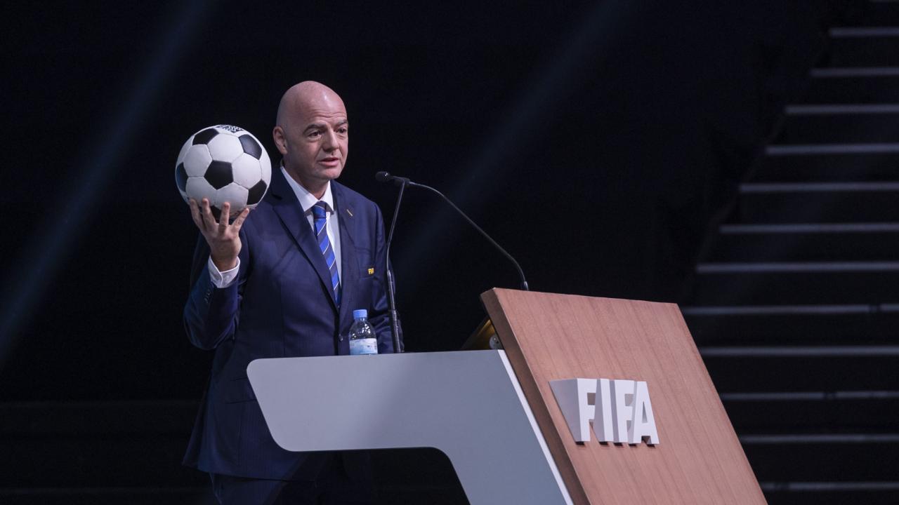 Dünya Kupası hakları skandalı: UEFA Infantino'yu hedef aldı
