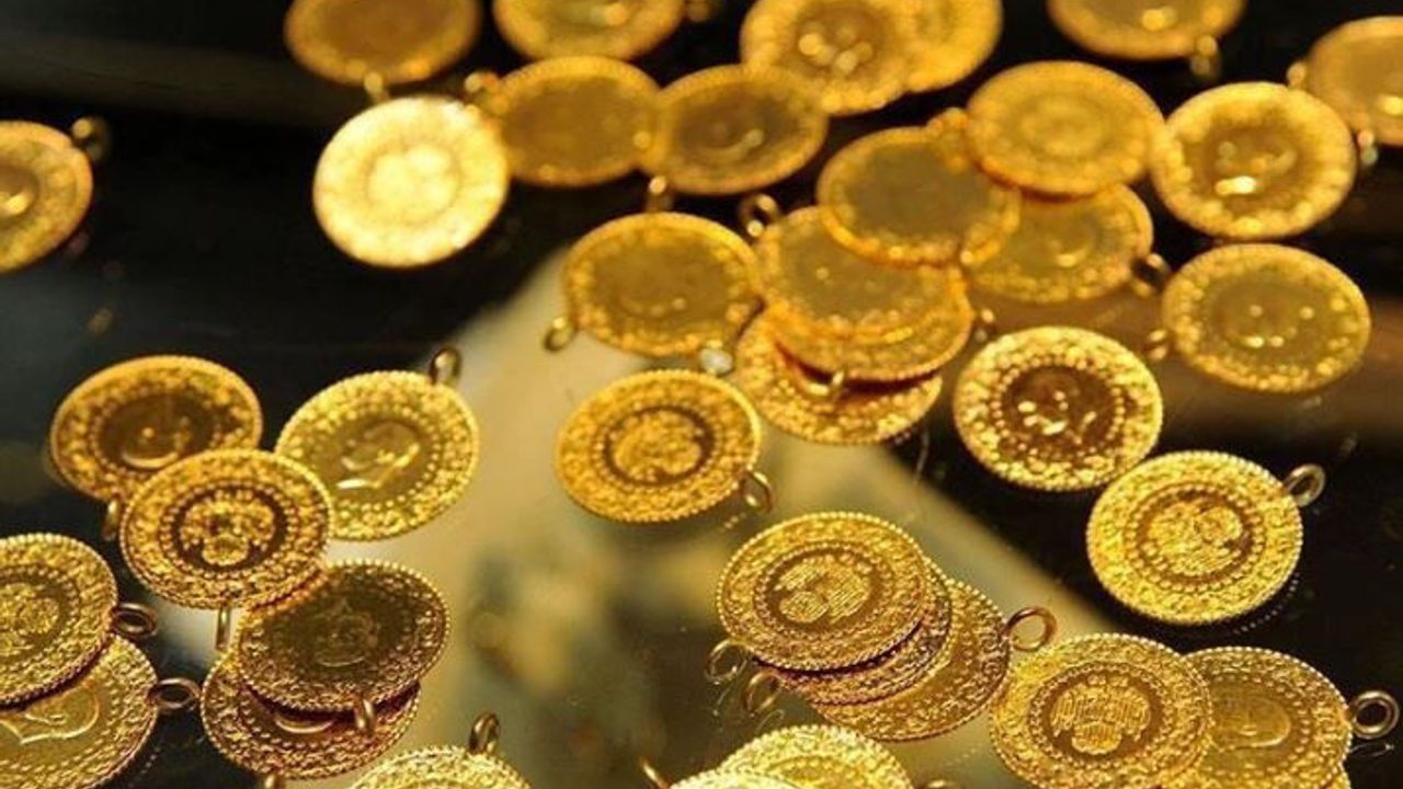 Altın fiyatları düşüşte: Gram altın 7.107 TL oldu Altın fiyatları düşüşte: Gram altın 7.107 TL oldu