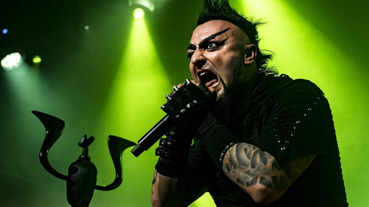 Hayko Cepkin, 2028'deki konserlerini bırakacağını açıkladı