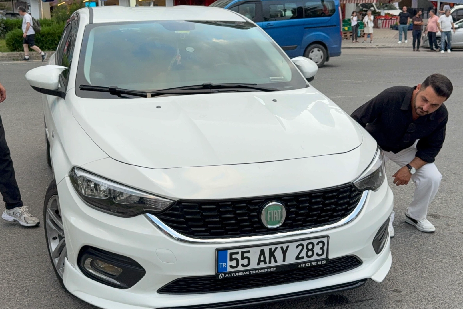 İlkadım'da kaza: İki kadın otomobilin çarpması sonucu yaralandı İlkadım'da kaza: İki kadın otomobilin çarpması sonucu yaralandı