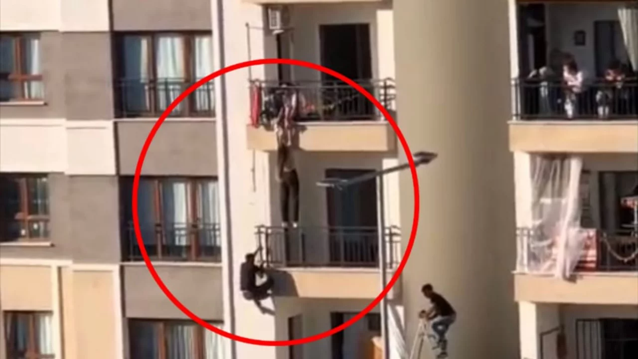 Diyarbakır'da balkon tehlikesi: Küçük kız kurtarıldı
