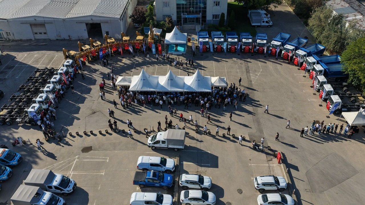 Bursa Büyükşehir, BUSKİ’ye 26 yeni araç için 156 milyon lira yatırım yaptı