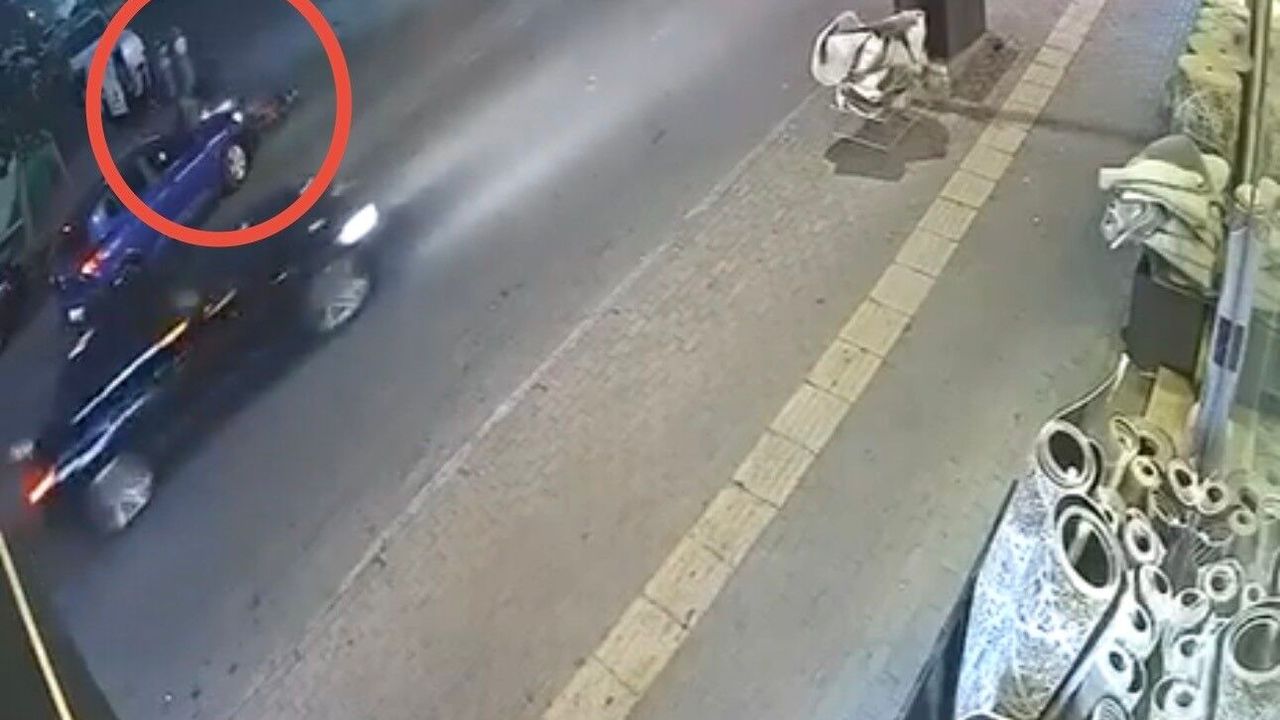 Yıldırım'da otomobil ile çarpışan motokurye hastaneye kaldırıldı