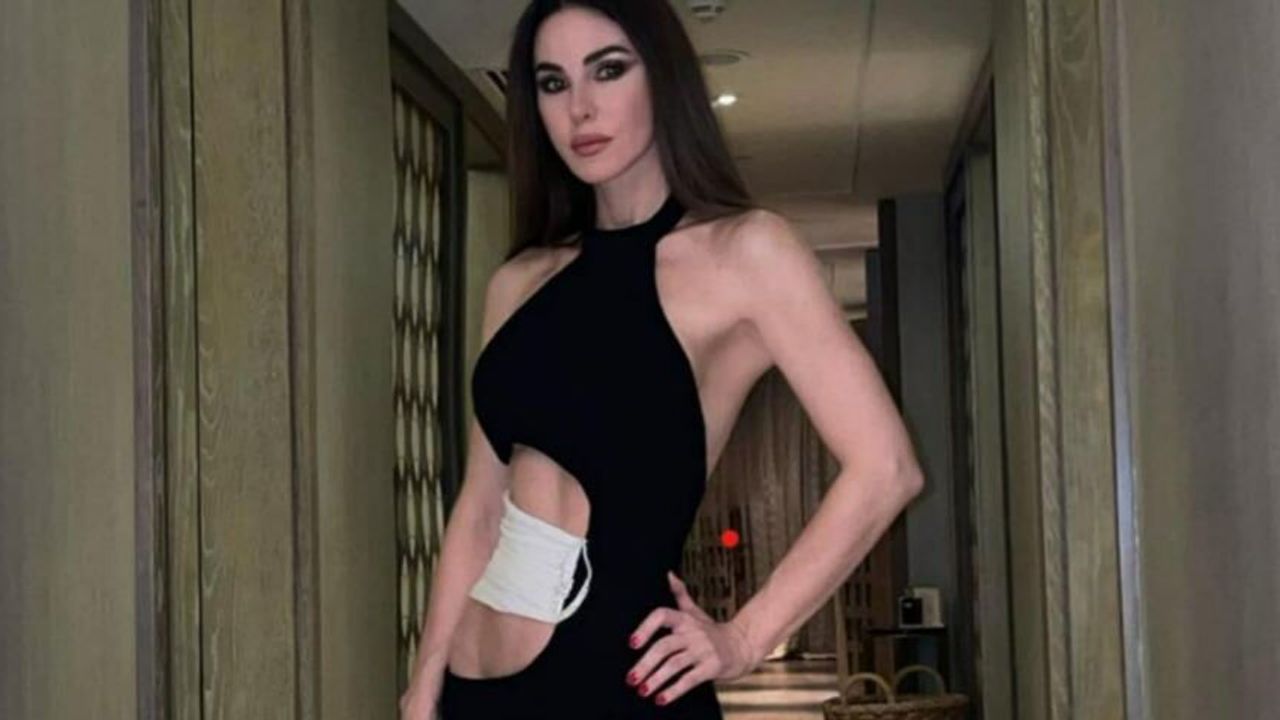 Defne Samyeli tatilde bikinili pozlarıyla sosyal medyada gündem oldu