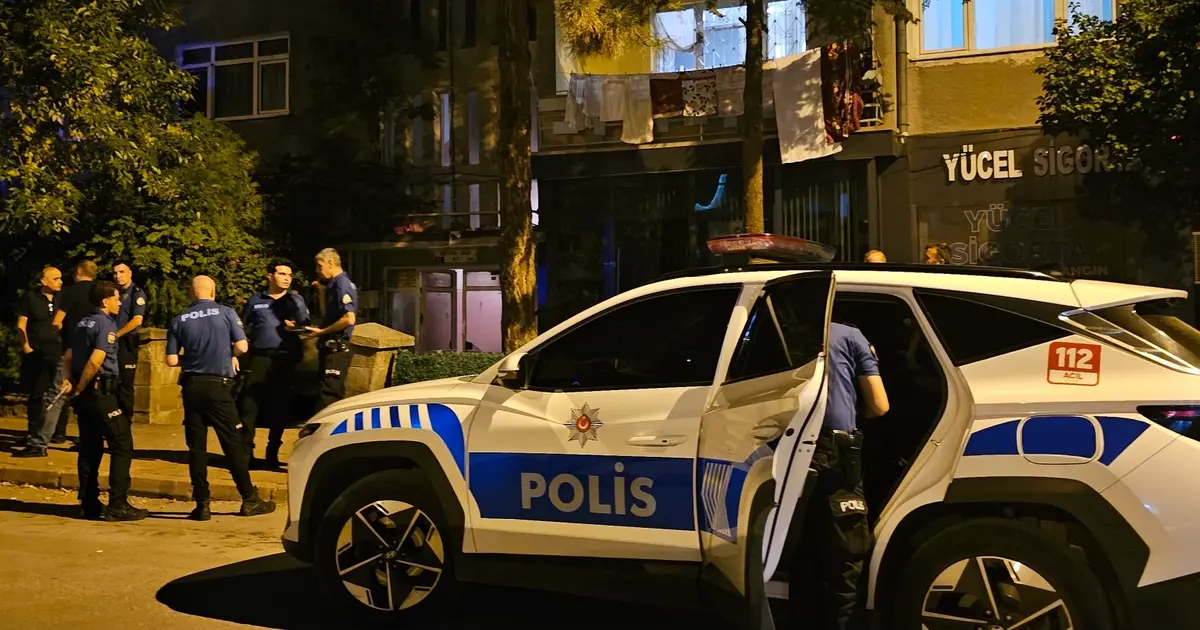 Üvey babasını bıçaklayarak ağır yaraladı: Olayın detayları