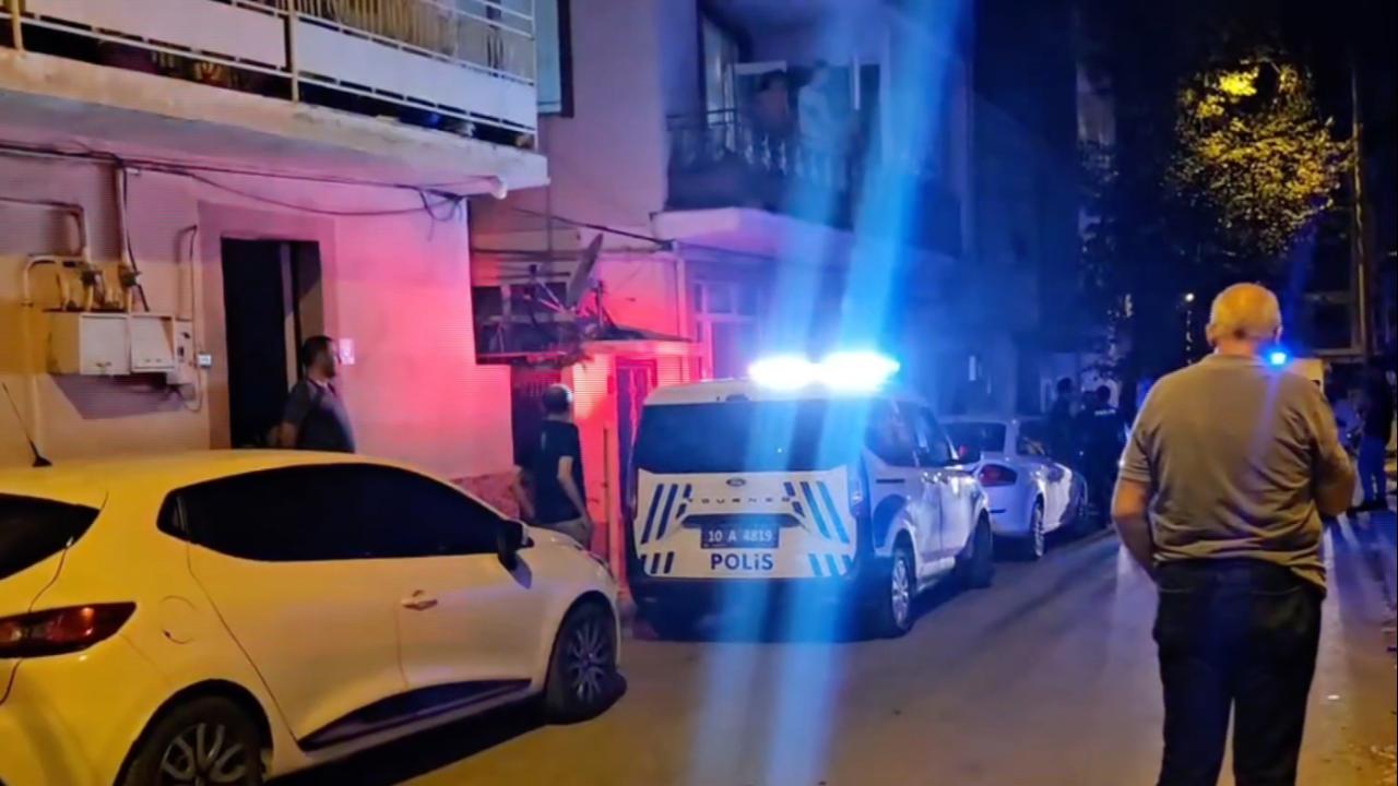 Balıkesir'de bıçaklı kavgada 1 kişi hayatını kaybetti, 1 yaralandı