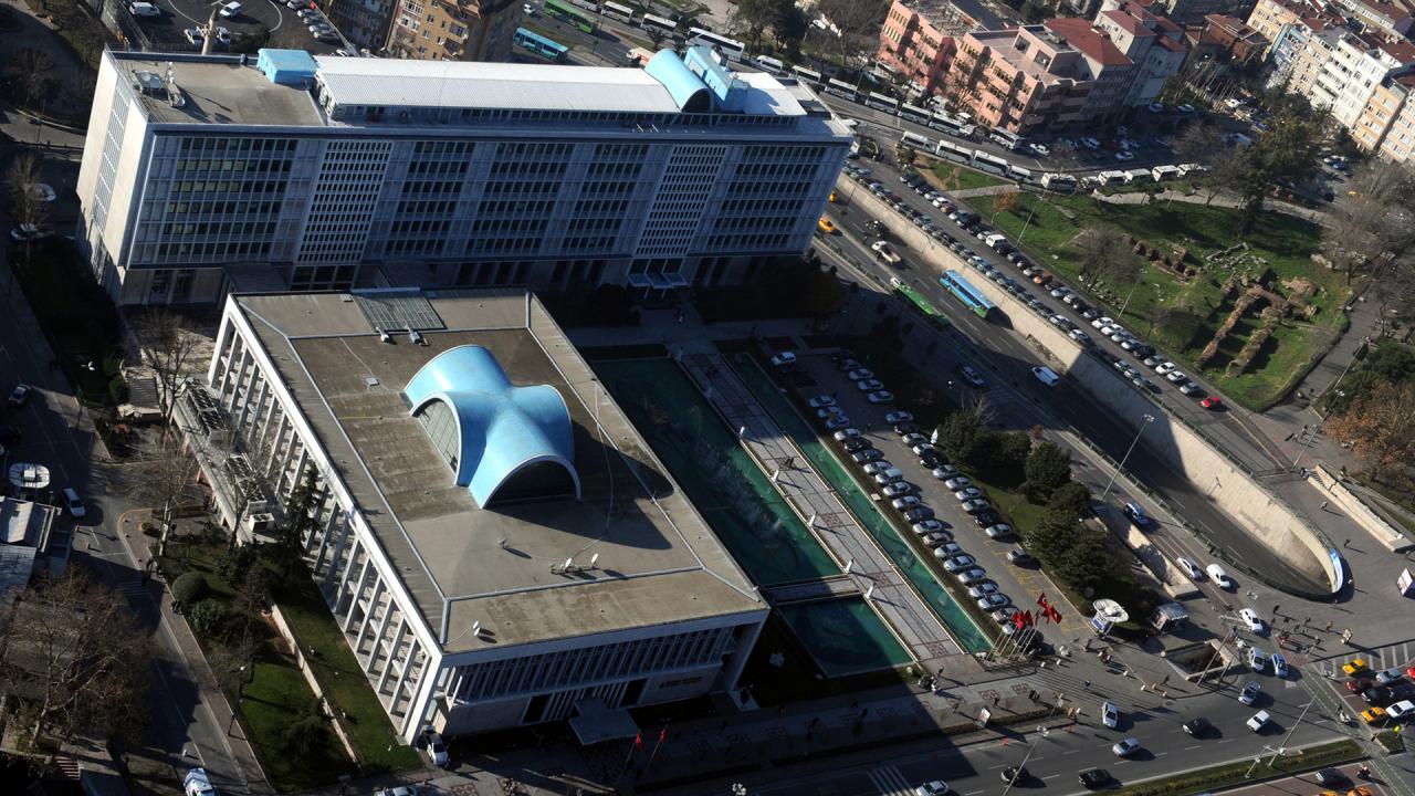 İBB'ye yönelik operasyon: 12 kişi gözaltına alındı
