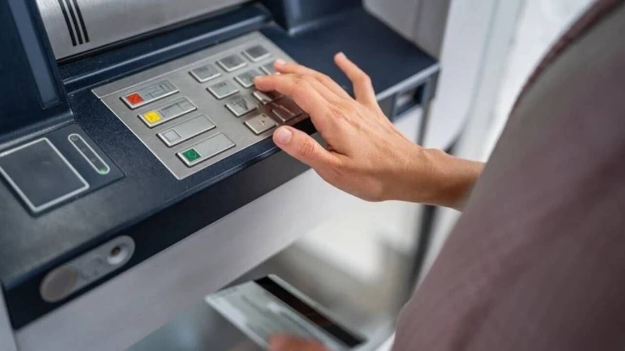 Kredi kartıyla nakit çekiminde kısıtlamalar başlıyor: Bankalar inceleme yapacak