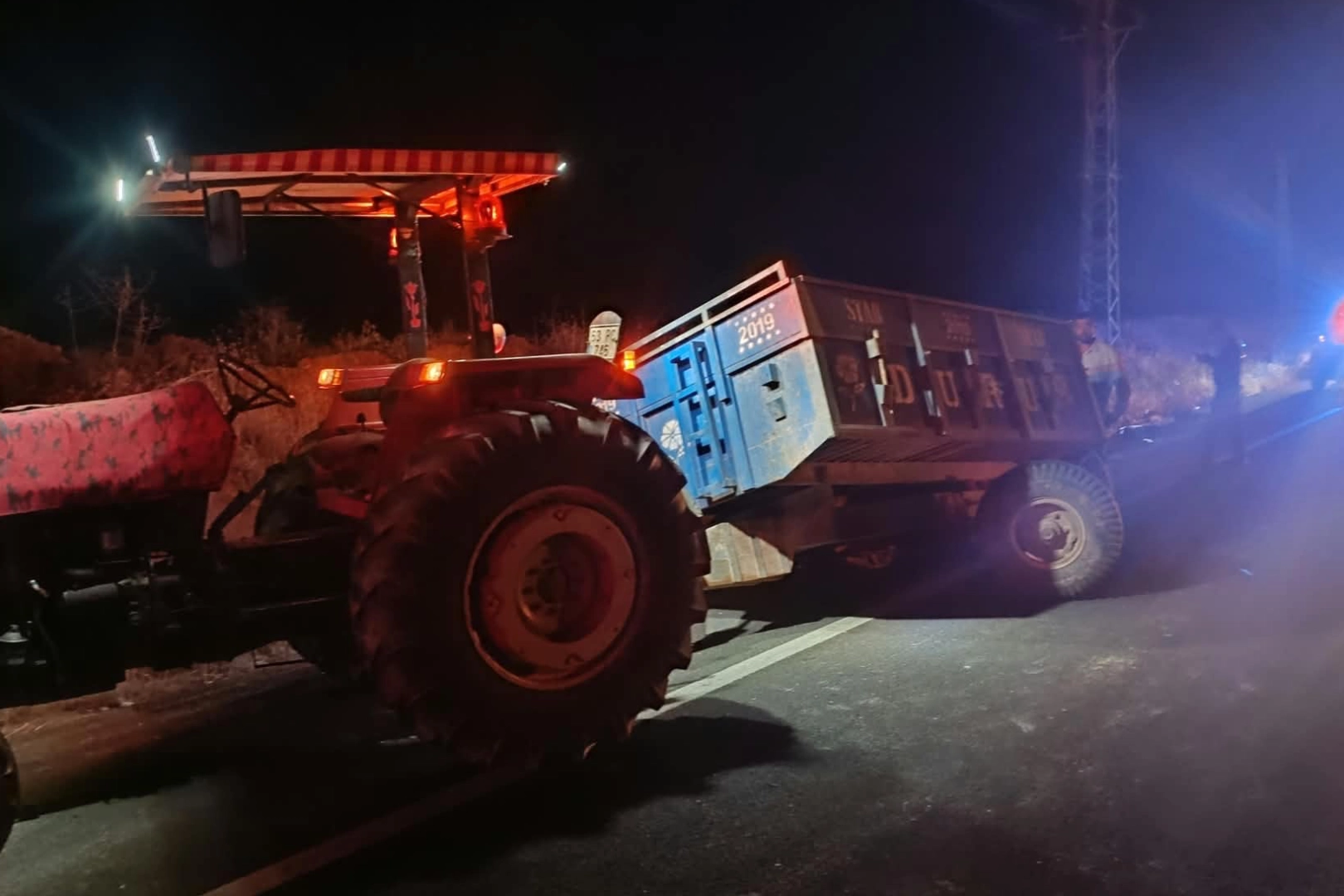 Mardin'de cip ve traktör çarpıştı: Maddi hasar oluştu