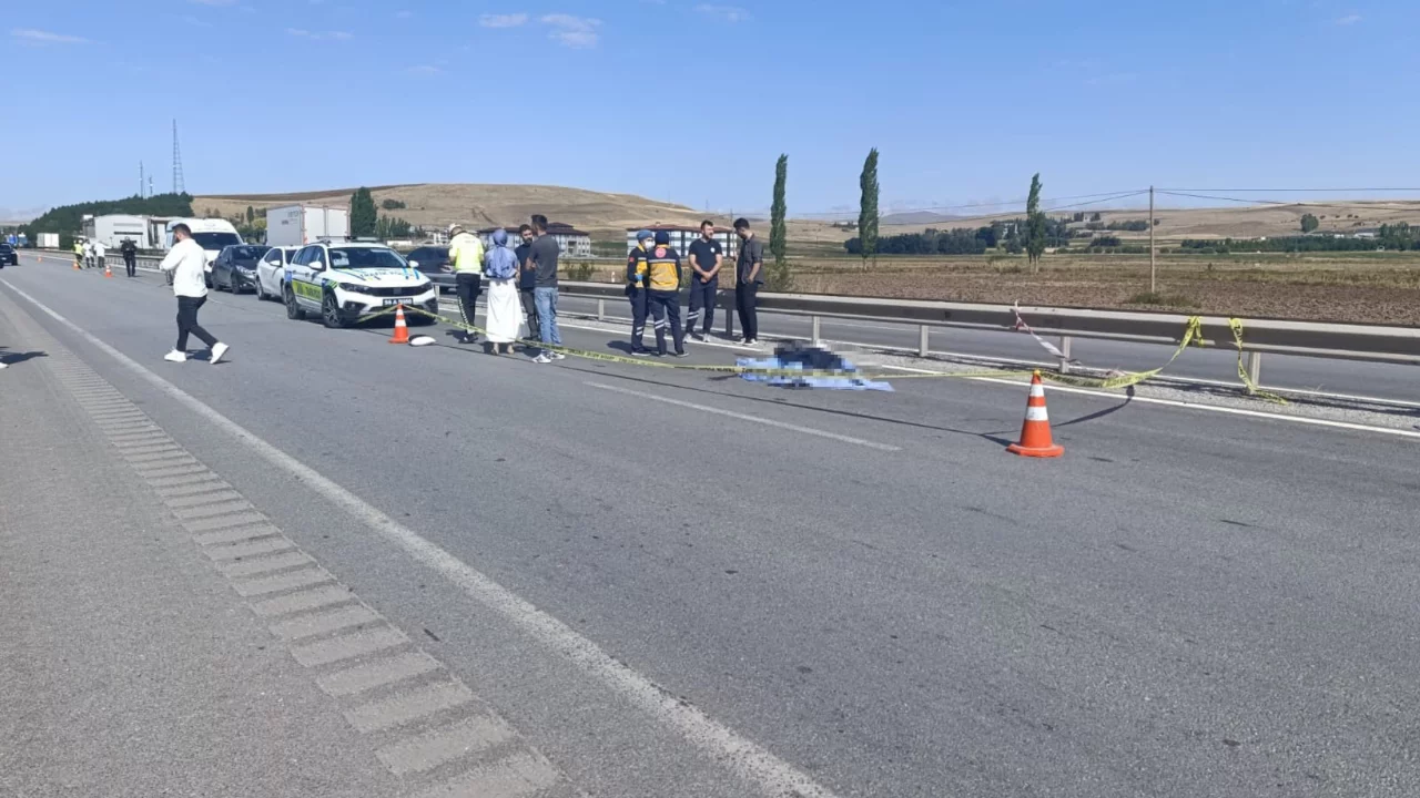 Sivas-Ankara yolunda feci kaza: Genç hayatını kaybetti