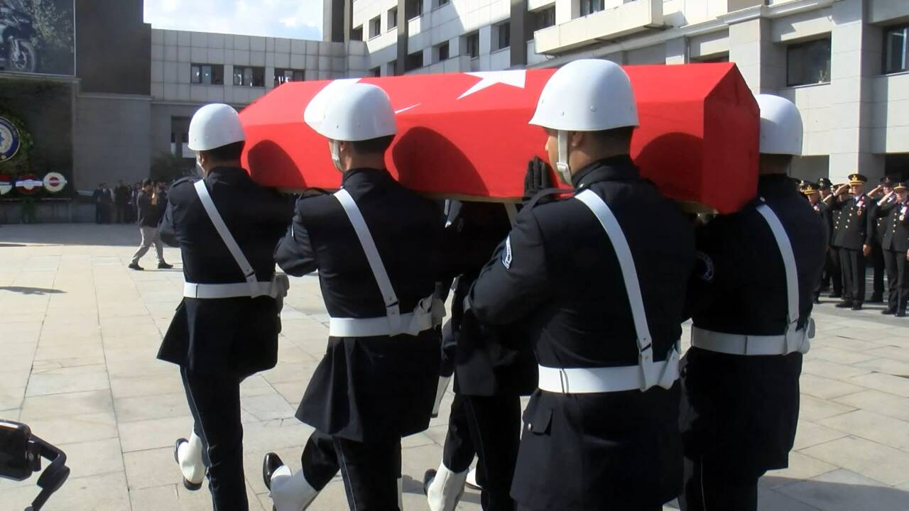 Şehit polis memuru Melih Kaygusuz için İstanbul’da cenaze töreni düzenlendi