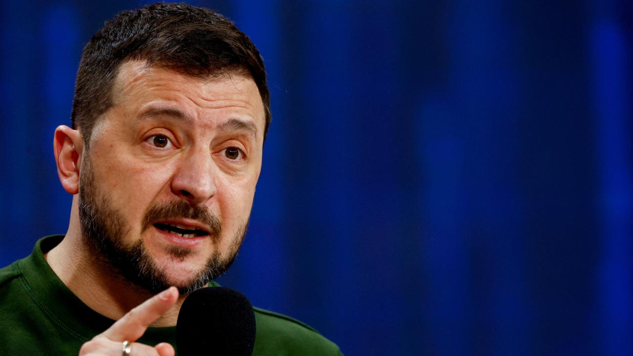 Zelenskiy: Rusya'nın SBU merkezine yaptığı saldırıda 9 yaralı var