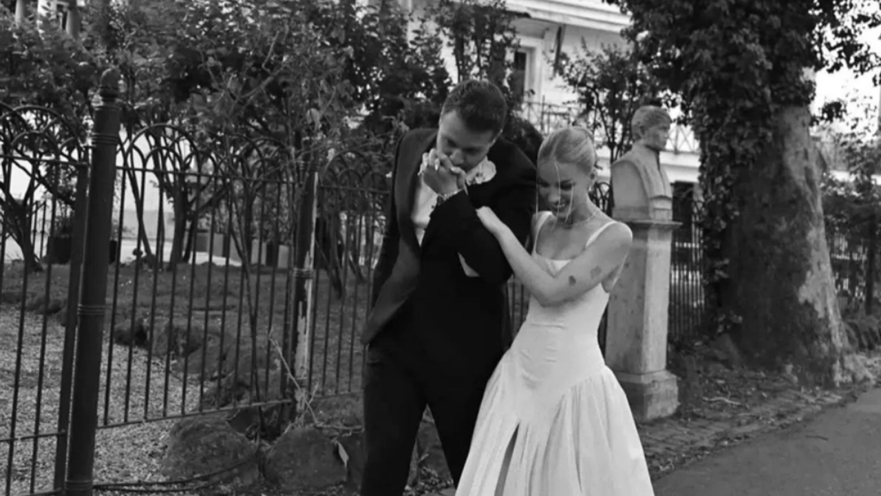 Evlilikte ilk adım: Burak Yörük ve Tuana Yılmaz nikahlandı