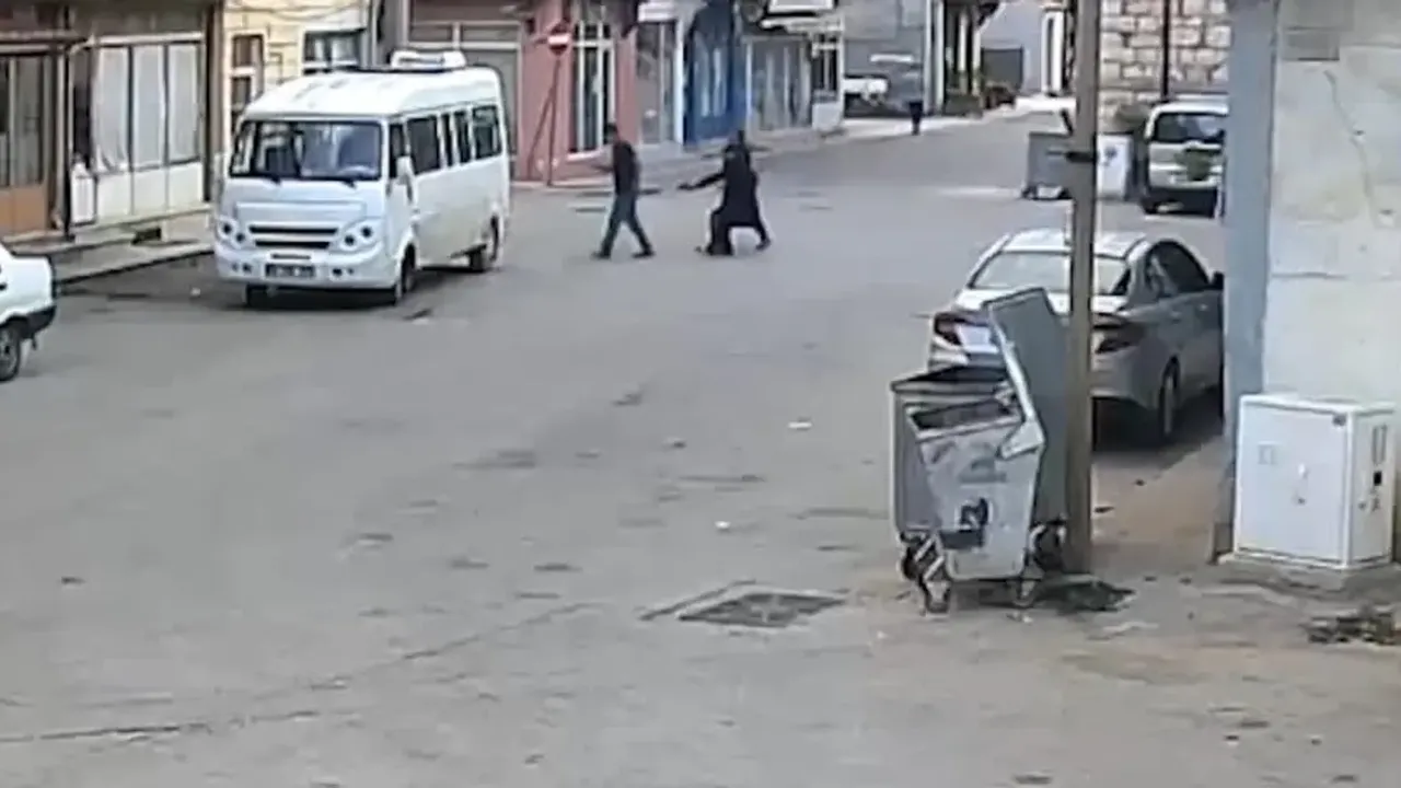 Bursa'da silahlı saldırı: Yaralı hastaneye sevk edildi