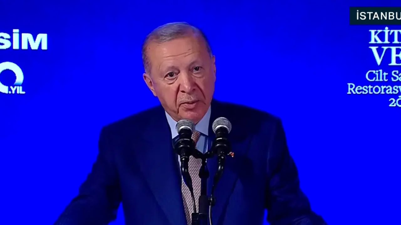 Cumhurbaşkanı Erdoğan, kitapların hedef alındığını açıkladı