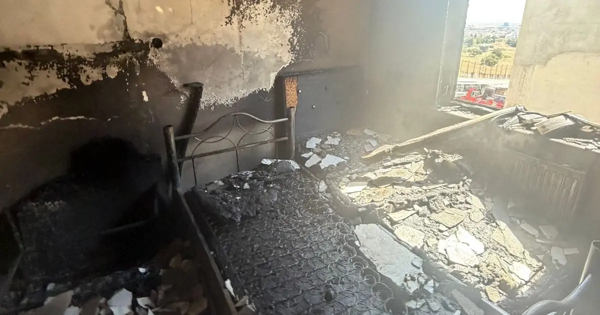 Bandırma'da apartman yangını: İtfaiye ekipleri hızlıca müdahale etti