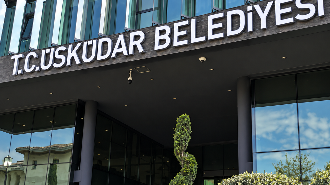 Üsküdar'da başkan vekilliği seçimi ertelendi: CHP'li üyeler oylamaya katılmadı Üsküdar'da başkan vekilliği seçimi ertelendi: CHP'li üyeler oylamaya katılmadı