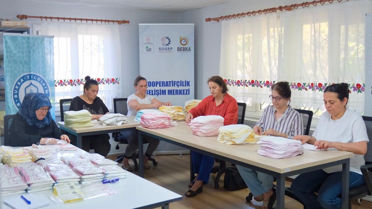 Yıldırım'da 88 kadın Ev Eksenli Kadın İstihdamı Programı ile çalışmaya başladı