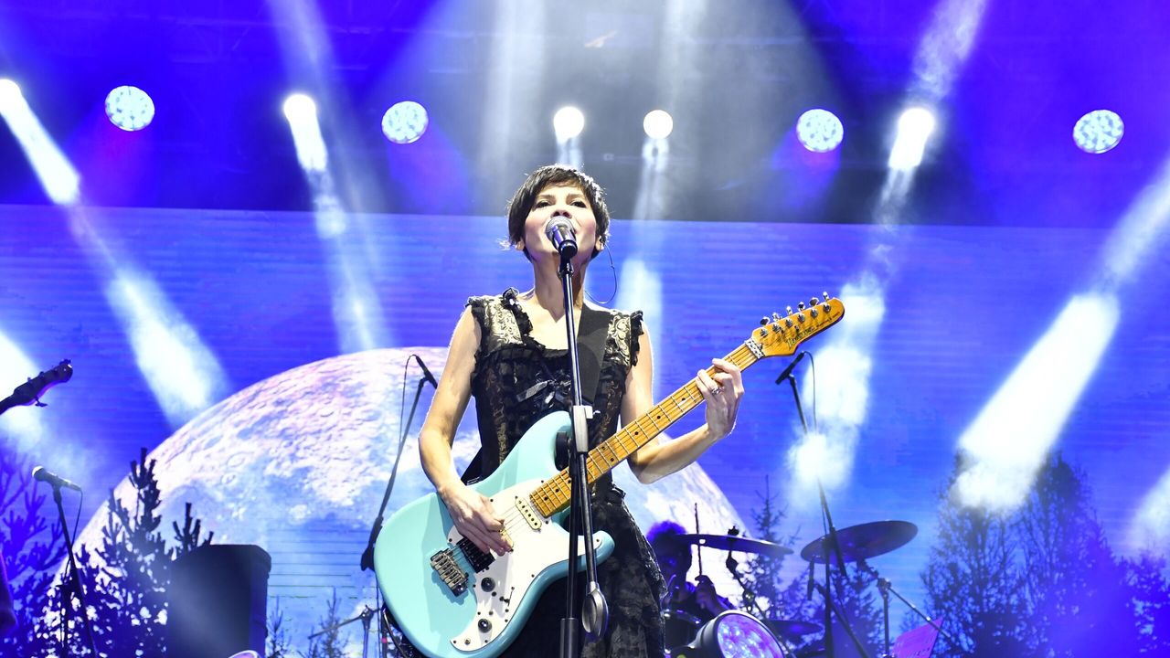 Yenişehir’de 11. Uluslararası Altın Biber Festivali’nde Aydilge rüzgarı