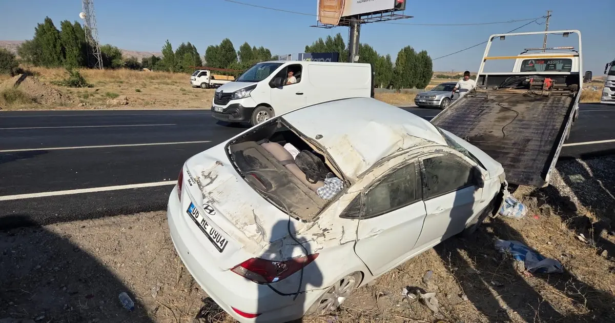 Otomobil takla attı: Elmadağ'da 4 kişi yaralandı