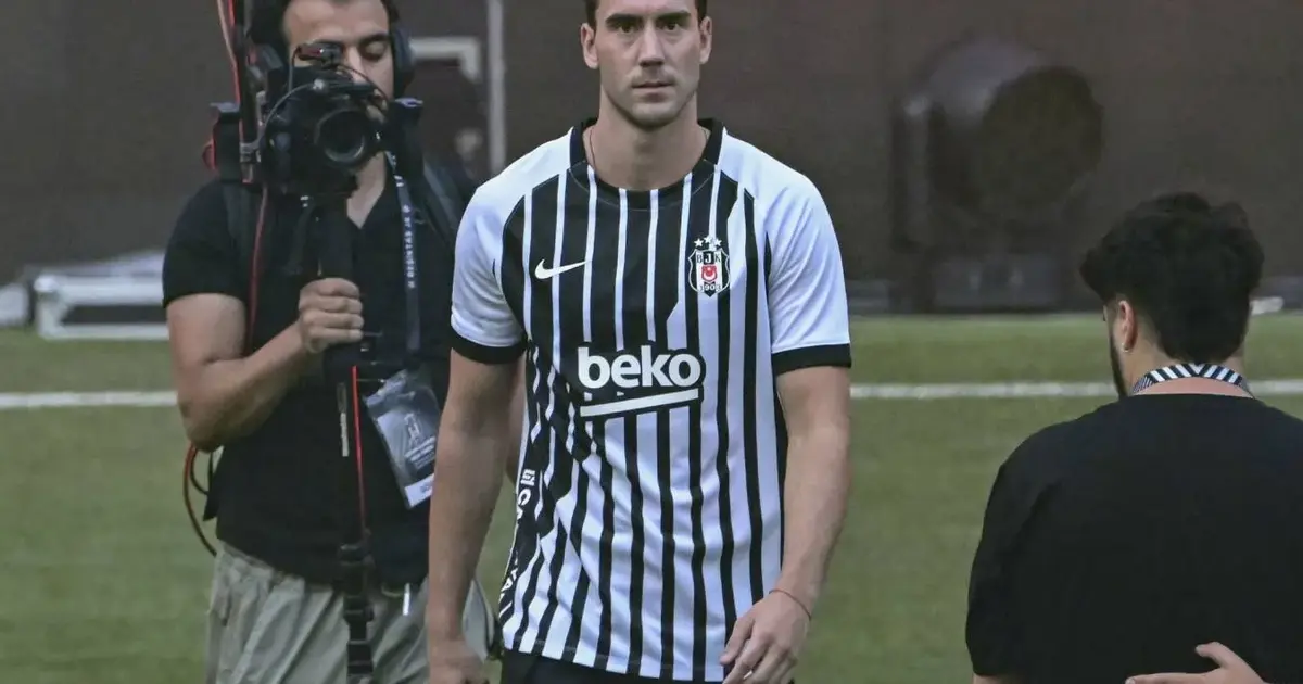 Beşiktaş transferde fırtına estirdi, 10 oyuncu katıldı