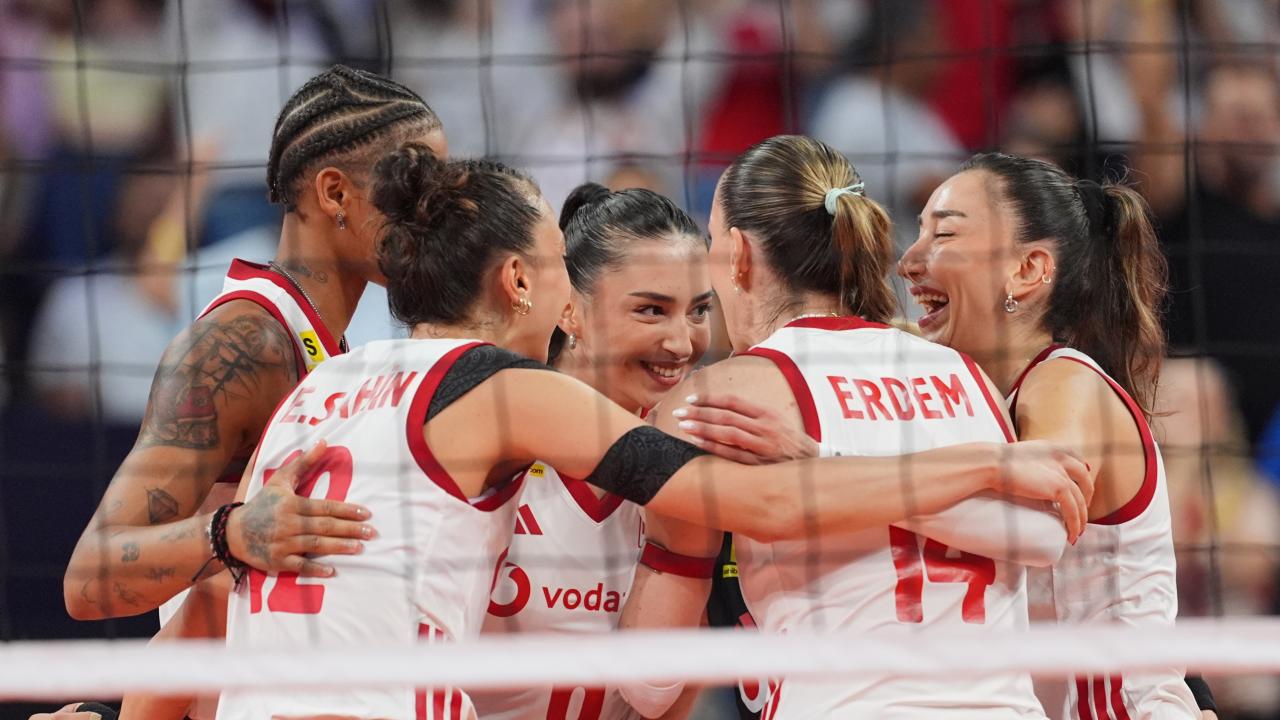 Filenin Sultanları, İtalya'ya karşı Avrupa Şampiyonası finalinde