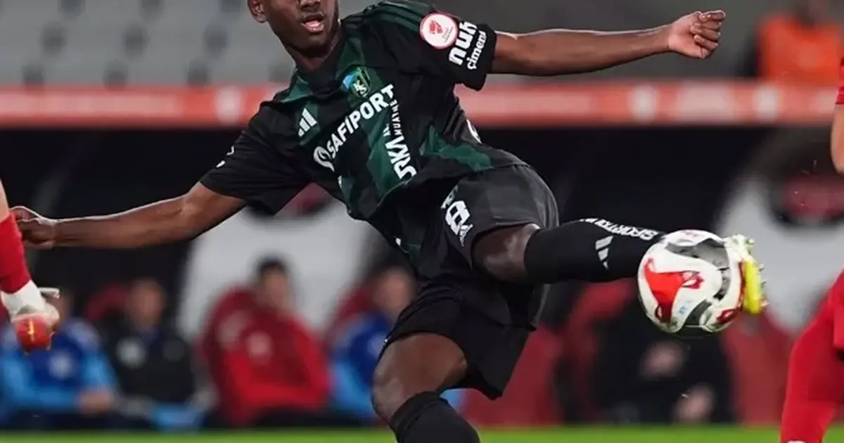 Keita'nın sözleşmesi Kocaelispor tarafından feshedildi