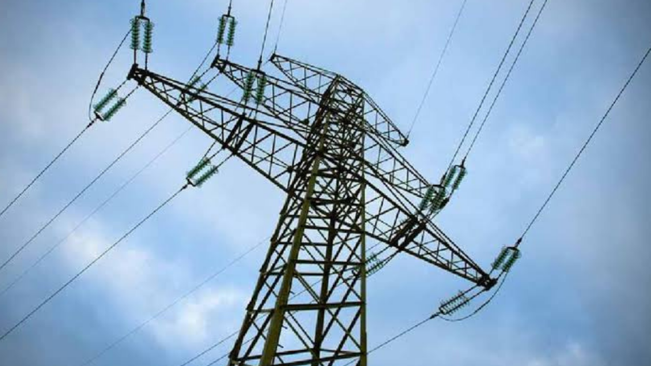 Bursa'nın 6 ilçesinde planlı elektrik kesintileri 9 saat sürecek Bursa'nın 6 ilçesinde planlı elektrik kesintileri 9 saat sürecek