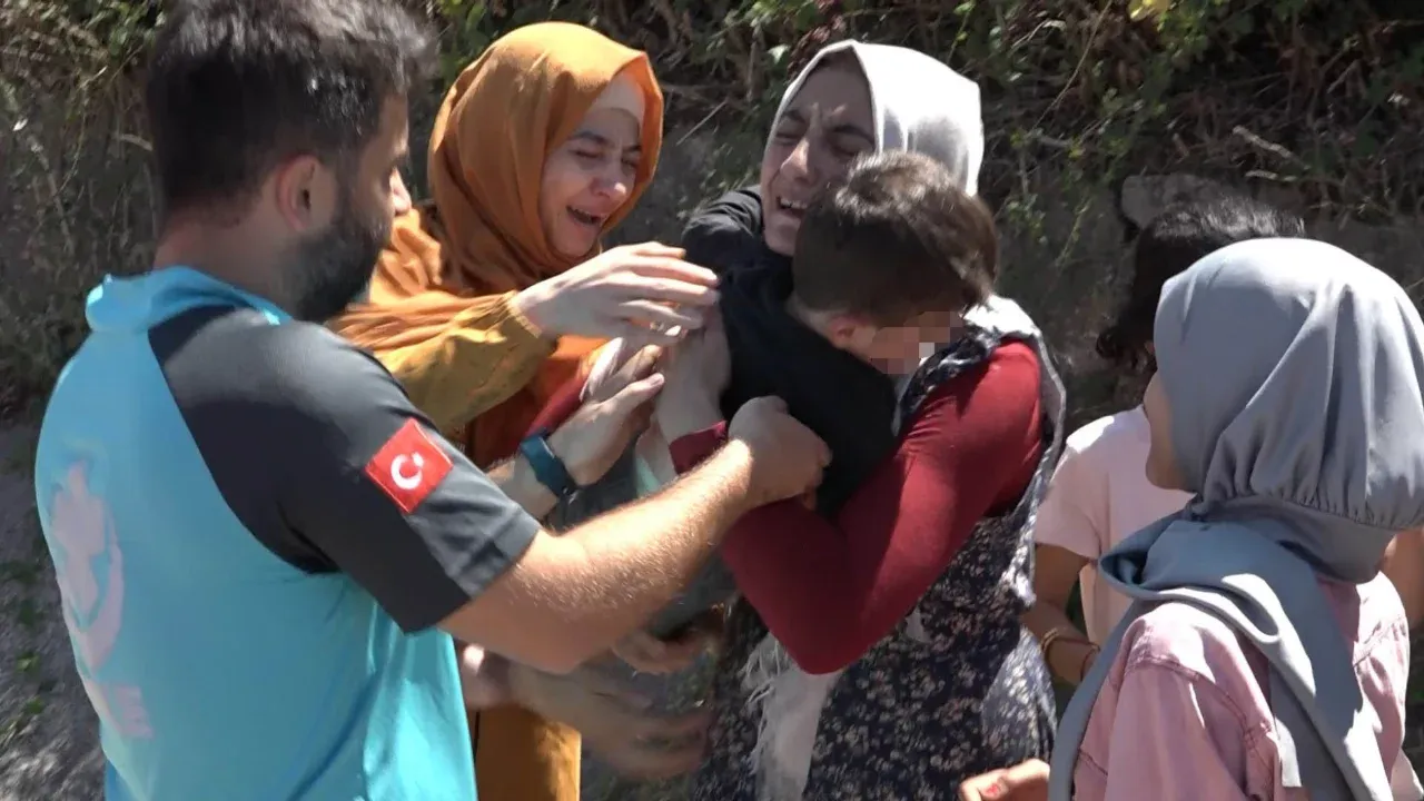 Bursa'da kaybolan çocuk Emir, 1 kilometre uzakta bulundu