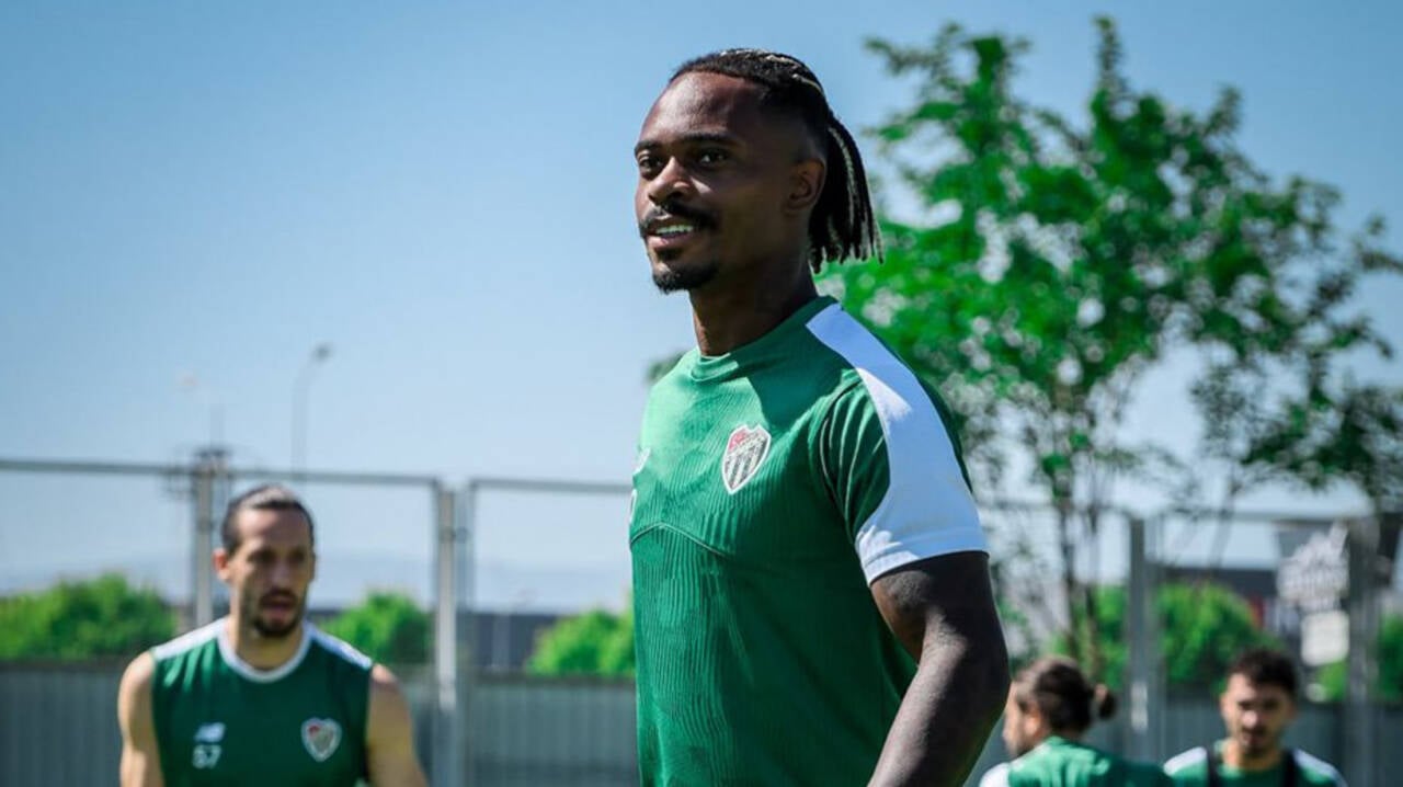 Bursaspor, Manisa FK maçı için son antrenmanını tamamladı
