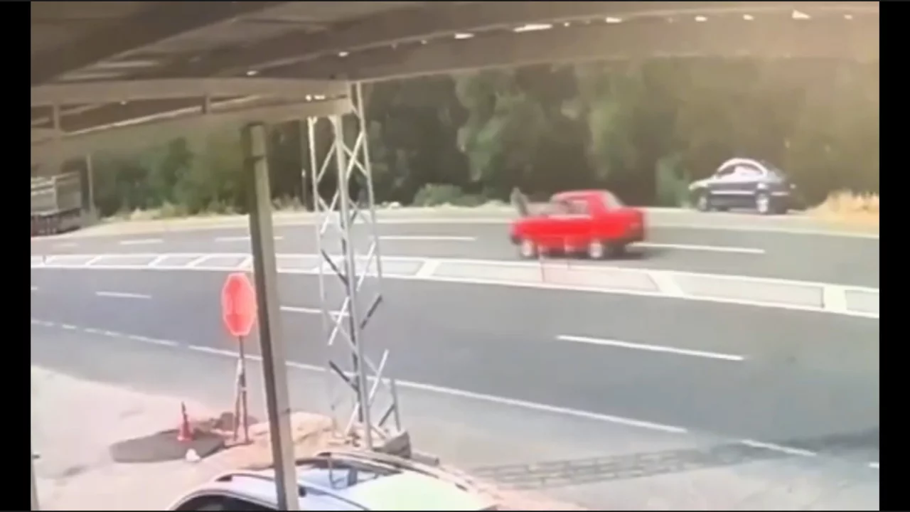 Cuma Aksu, yol geçerken otomobilin çarpması sonucu hayatını kaybetti Cuma Aksu, yol geçerken otomobilin çarpması sonucu hayatını kaybetti