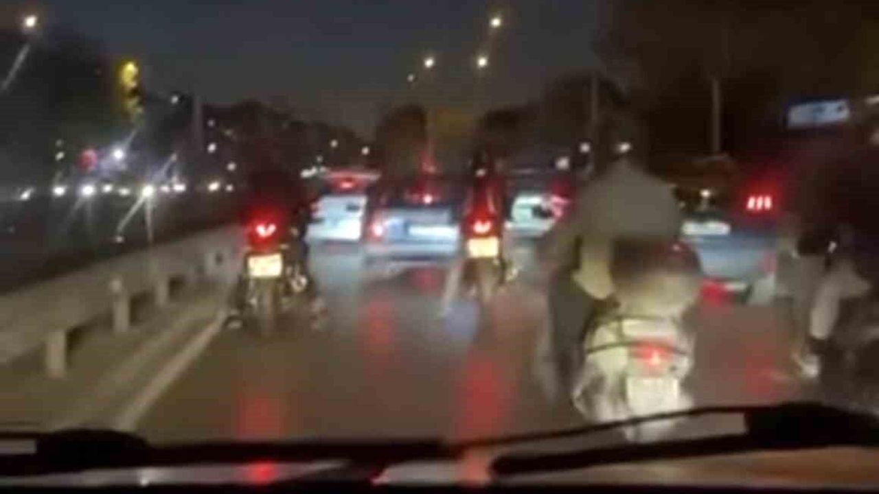 Bursa'da motosiklet sürücüleri otomobil sürücüsünü takip etti