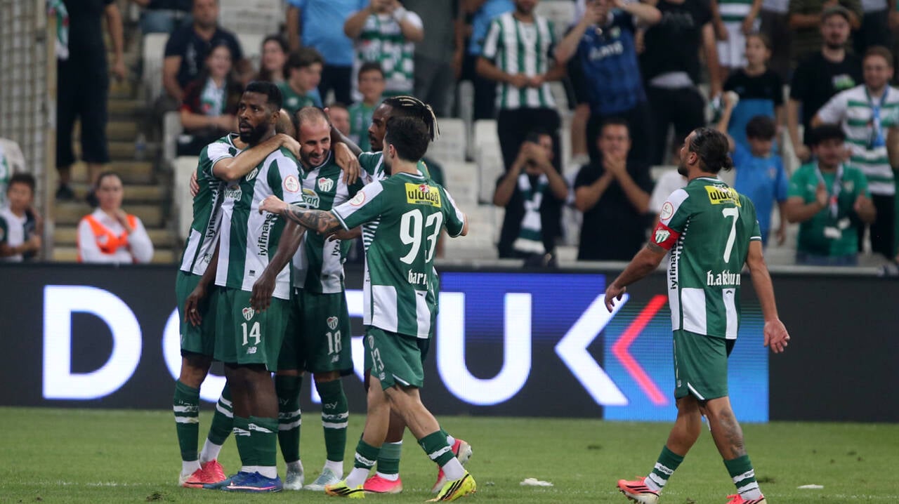Bursaspor, Manisa FK ile 3 puan için sahaya çıkıyor: Maç saati 20.00