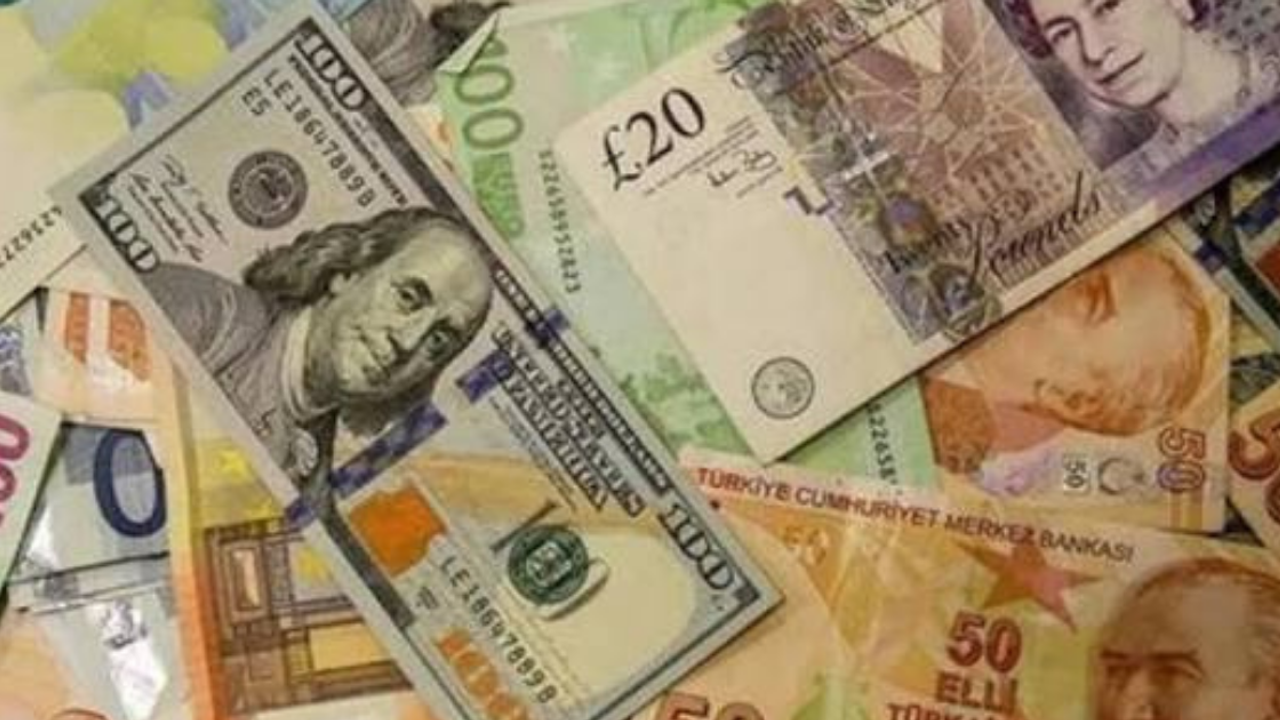 Döviz piyasası yeni haftaya sakin başladı: Dolar 48,40 TL, Euro 56,20 TL