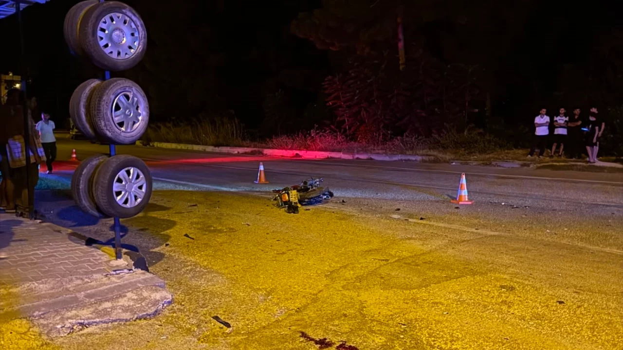 Osmaniye'de motosiklet kazasında 26 yaşındaki sürücü hayatını kaybetti Osmaniye'de motosiklet kazasında 26 yaşındaki sürücü hayatını kaybetti
