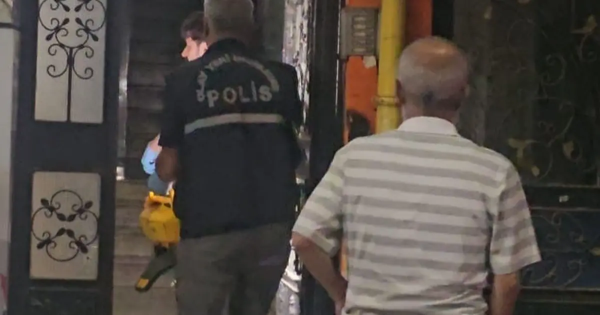 İcadiye Mahallesi'nde evdeki tartışma kanlı bitti: 2 yaralı