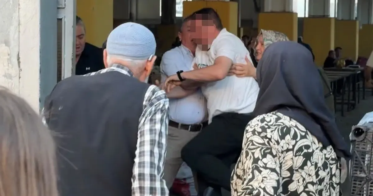 Bolu Pazarı'nda 'yol verme' tartışması kavgaya dönüştü