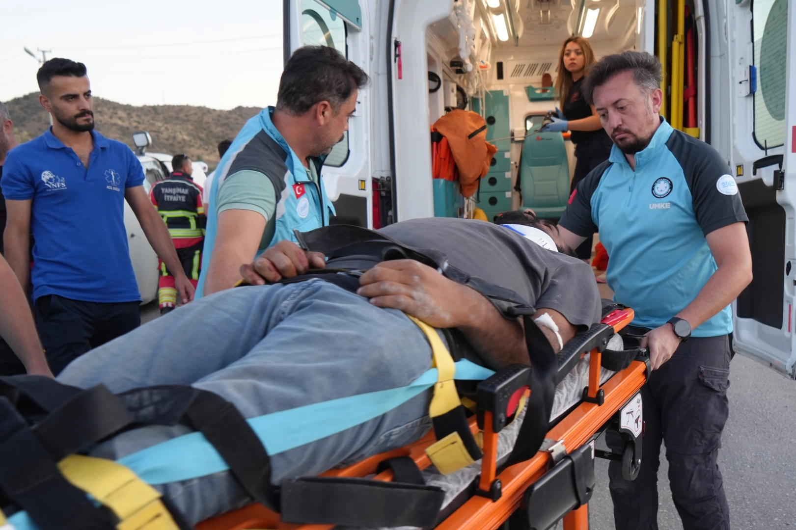Kırıkkale'de minibüs kazasında 14 kişi yaralandı: Kural ihlali tespit edildi Kırıkkale'de minibüs kazasında 14 kişi yaralandı: Kural ihlali tespit edildi