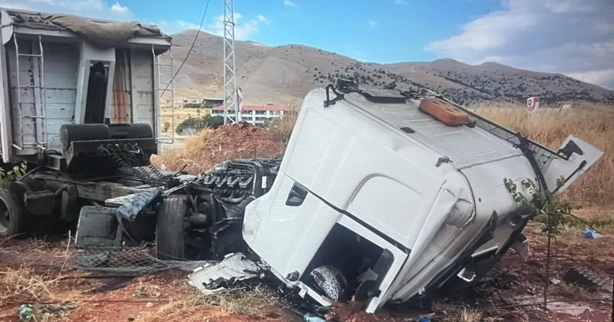 Malatya'da iki ayrı trafik kazasında 9 kişi yaralandı