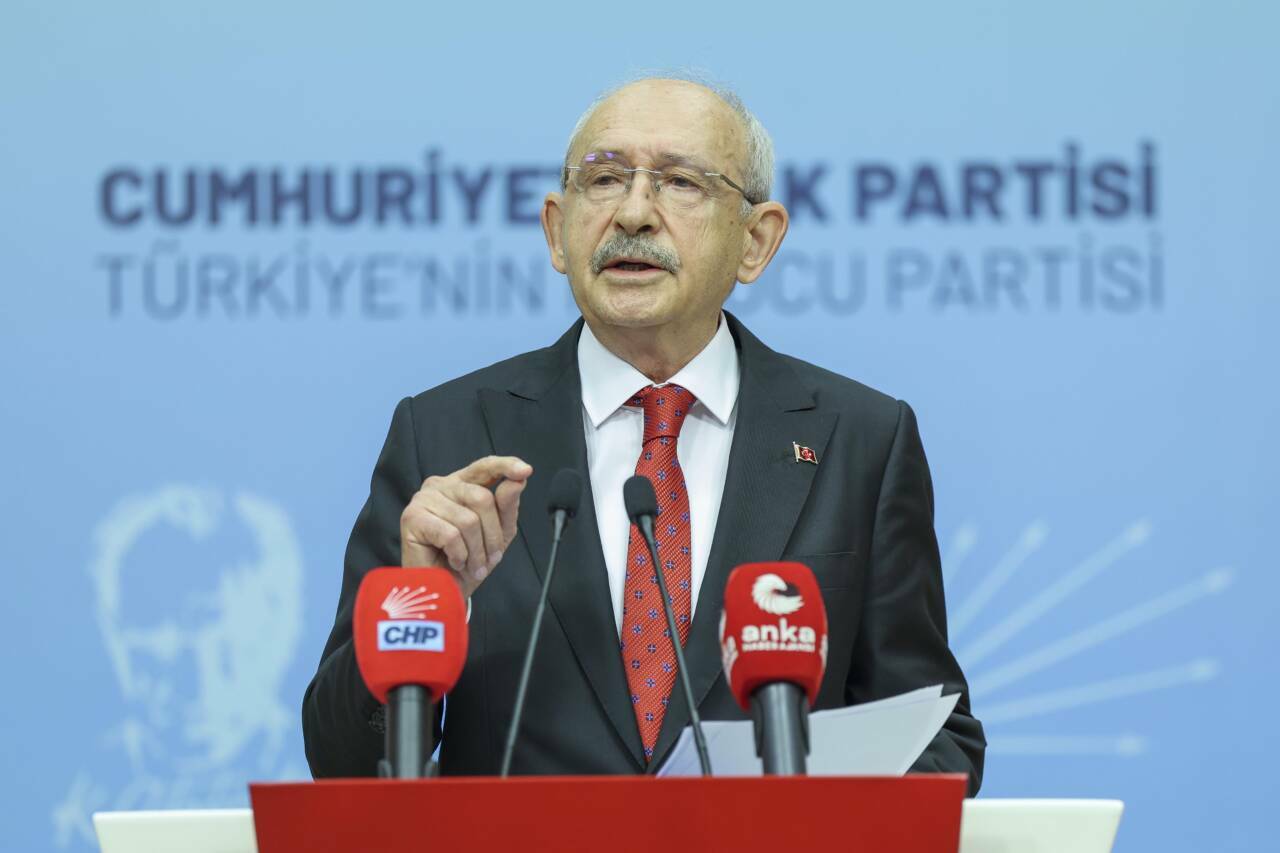 Kılıçdaroğlu: İmamoğlu siyasi tutuklu değil, ayrı değerlendirilmeli Kılıçdaroğlu: İmamoğlu siyasi tutuklu değil, ayrı değerlendirilmeli