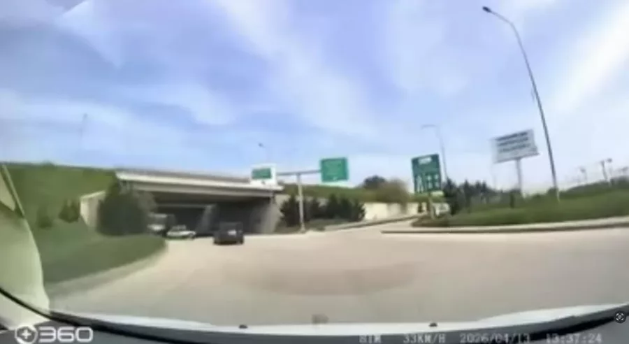 Bursa'da Otoban Kavşağında Faciayı Ucuz Atlattı