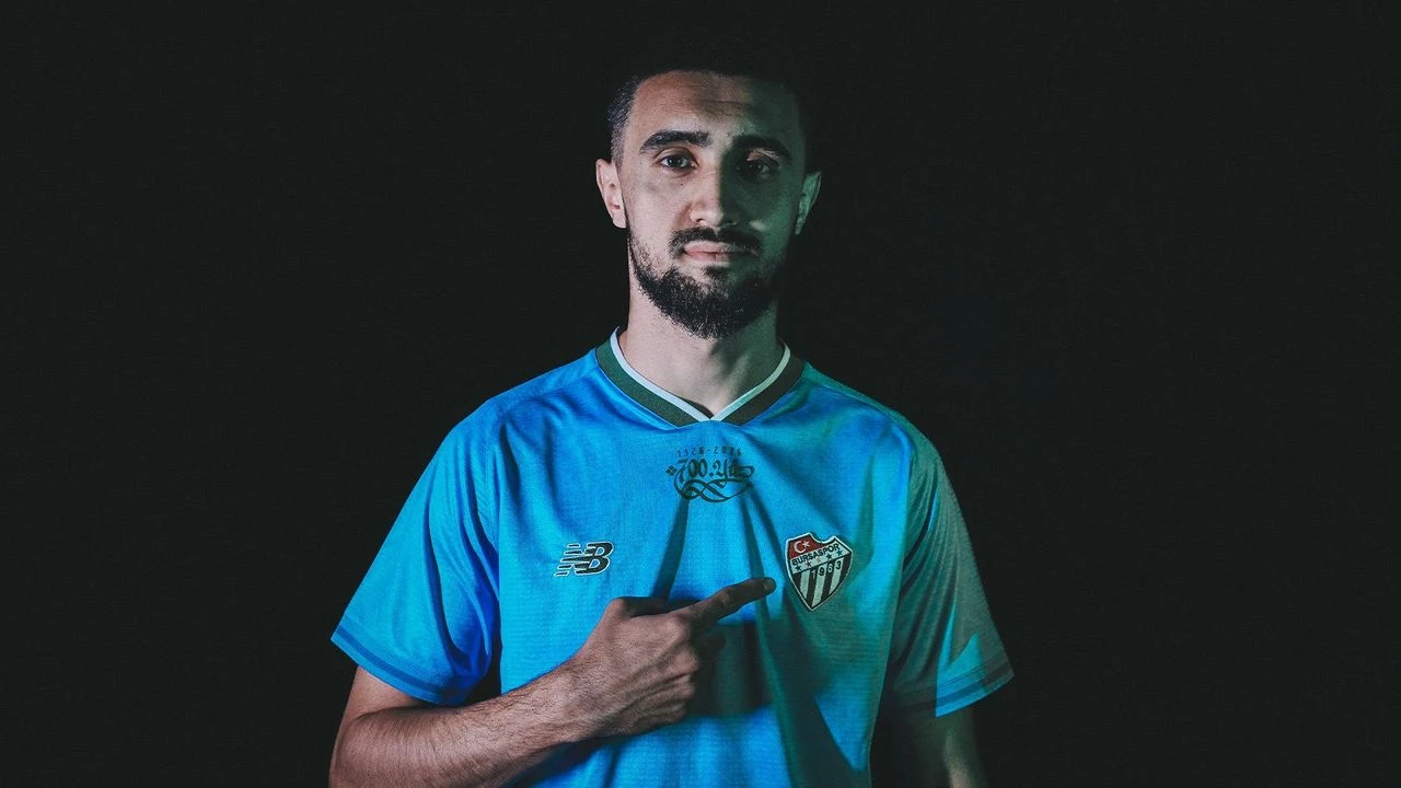 Bursaspor, Azerbaycanlı Sol Bek Toral Bayramov'u Kadrosuna Kattı