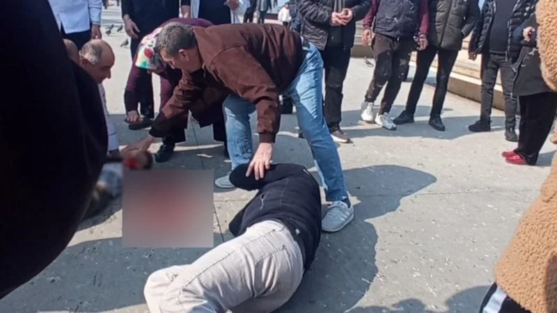 Bursa'da Çöp Kamyonunun Altında Kalan Çocuk Hayatını Kaybetti