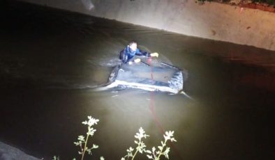 14 yaşındaki çocuk, babasından izinsiz aldığı otomobille sulama kanalına uçtu: 2 ölü – Güncel haberler