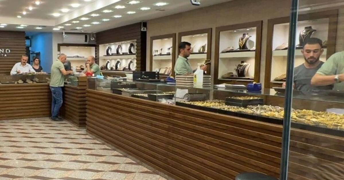 Çalıştığı yerden yaklaşık 1 milyon lira çaldı! – Güncel haberler