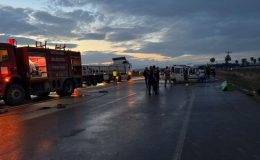 Hatay'da 2 otomobilin çarpıştığı kazada 5 kişi öldü – Güncel haberler